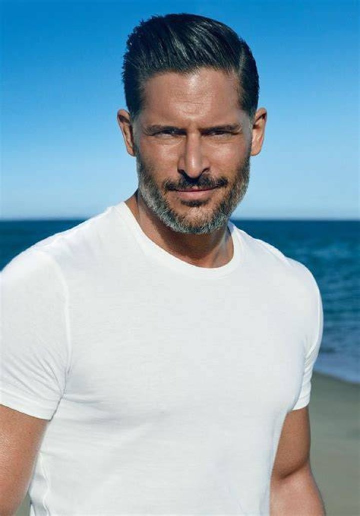 1000+ images about Joe Manganiello on Pinterest Sofia vergara, Middle