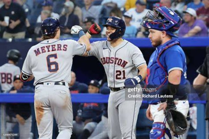 Astros centre fielder Jake Meyers has shoulder surgery