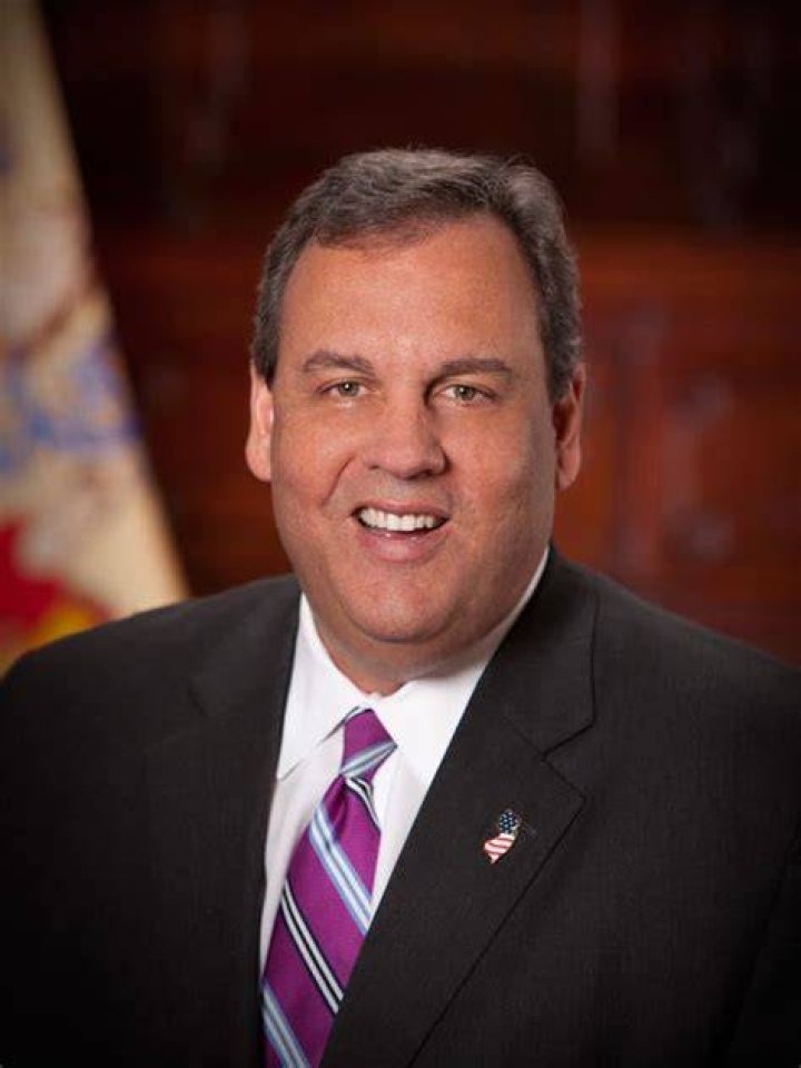ExN.J. Gov. Chris Christie spends 5th day in hospital for COVID19