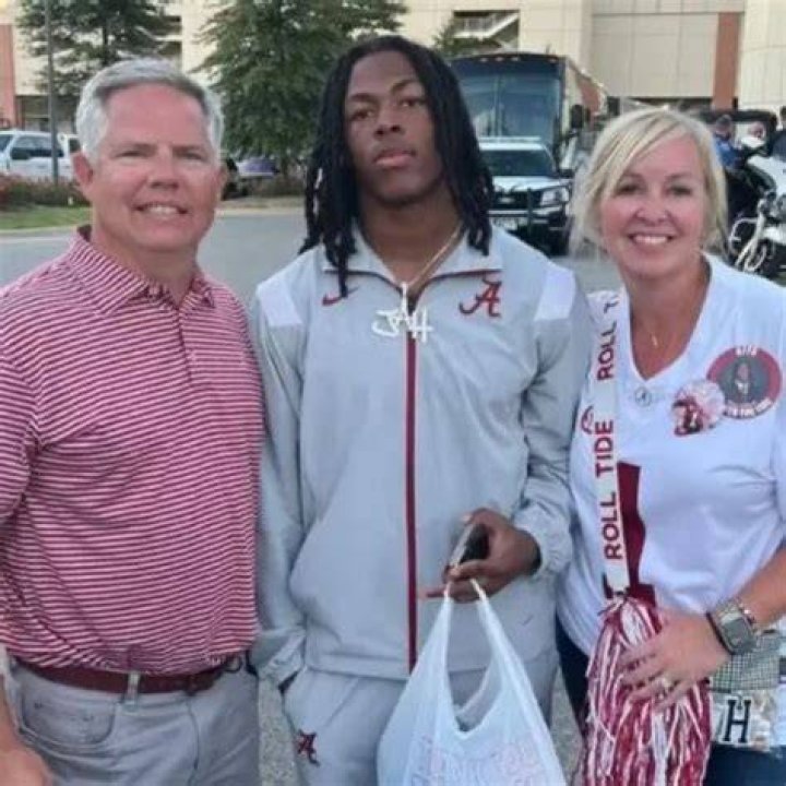 Jahmyr Gibbs Parents, Meet Neka Willis And Greg Ross, Family, Age