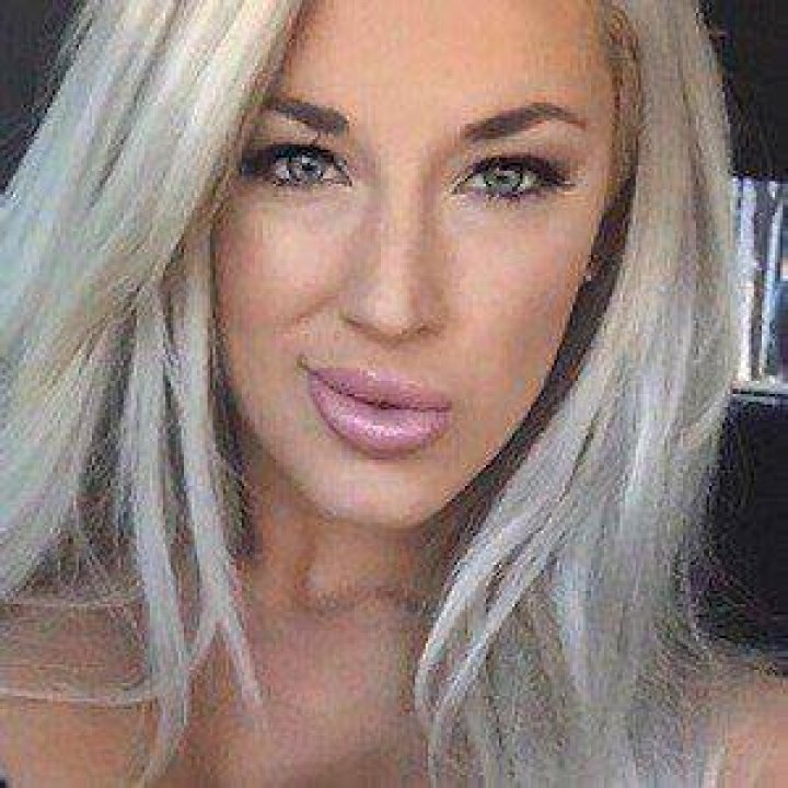 Laci Kay Somers Instagram Live Stream 6 February 2020 IG LIVE's TV
