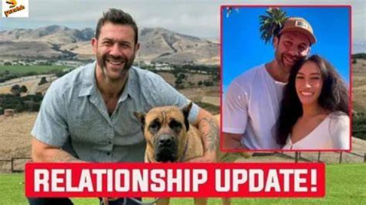 Lee Asher Girlfriend & Marriage Story Seems Fake Find Truth Here
