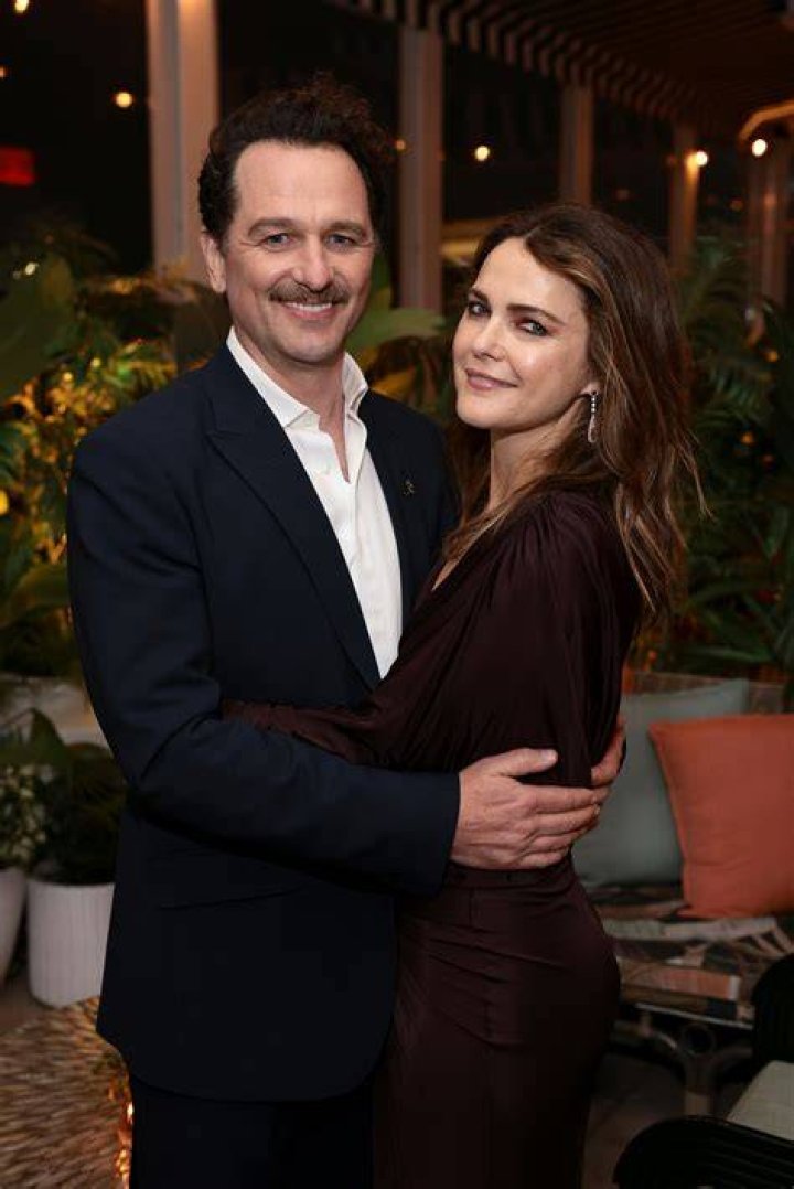 Matthew Rhys & Keri Russell Share The Story Of Their First Meeting On
