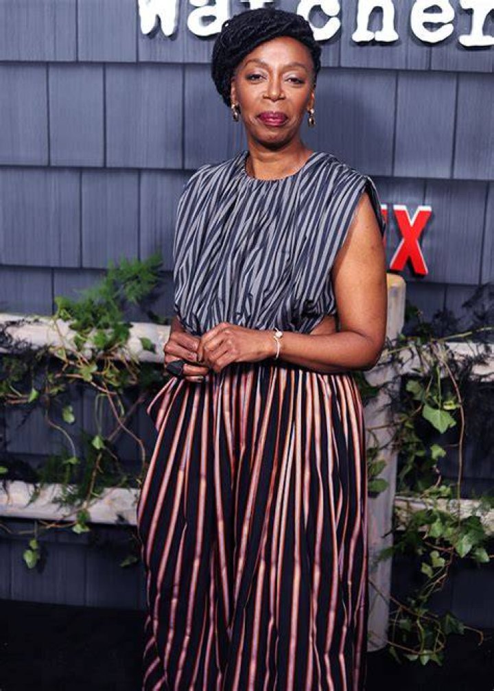 Noma Dumezweni Net worth 2023, Height, Weight, Career, Wiki