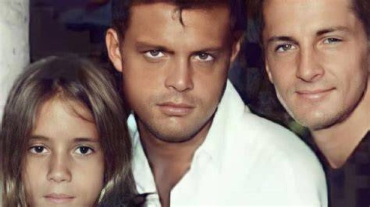 Sergio Basteri (Luis Miguel's Brother)Bio, Wiki, Age, Birthday, Height