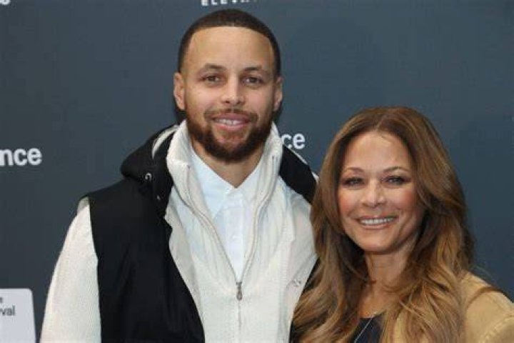 Sonya Curry age, ethnicity, children, husband, career, IG Briefly.co.za