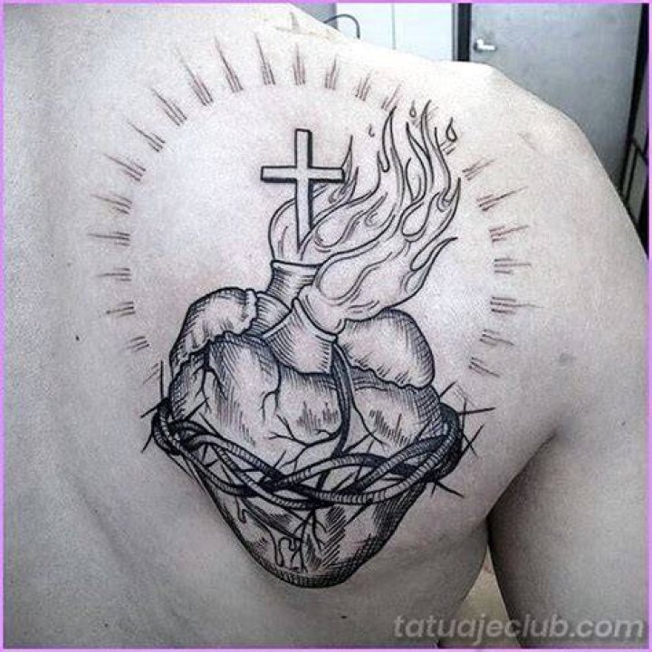 TATUAJES L.F.A. TATUAJE SAGRADO CORAZON DE JESUS
