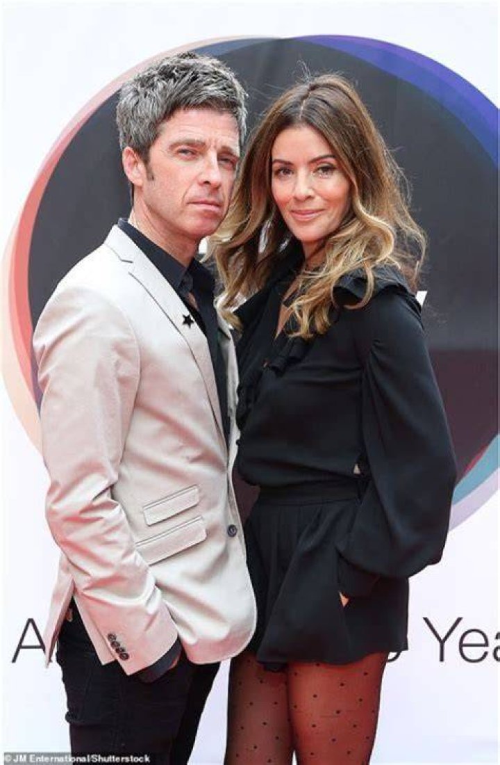 Unveiling The Enigmatic World Of Leo Gallagher's Wife