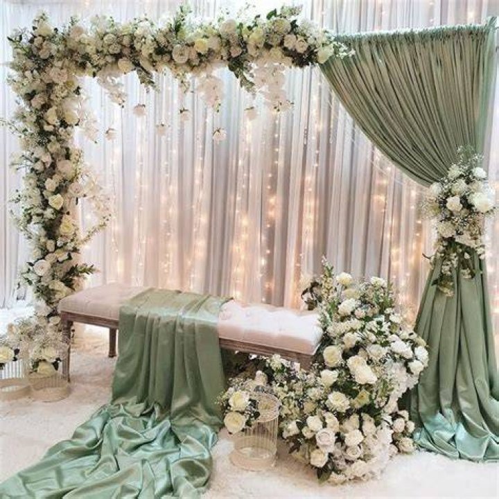 wedding decor decorideas weddinginspiration flowers colours