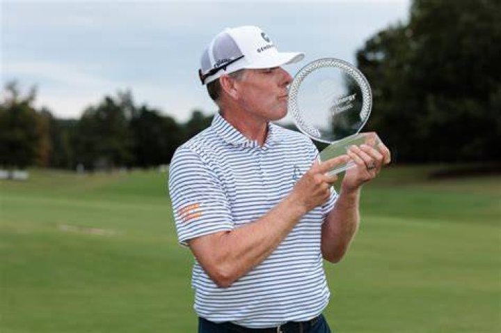 What Happened To Justin Leonard? Story)