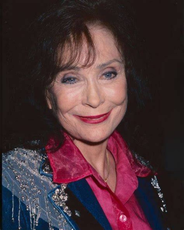 Why Loretta Lynn Didn't Leave Husband, Doo, Despite Infidelity & Violence