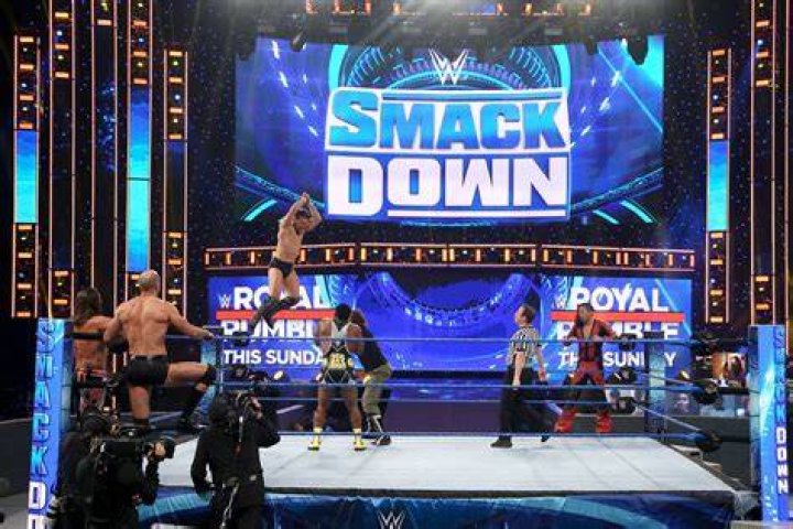WWE Stopped SmackDown Match After Rey Mysterio Was Knocked “Silly